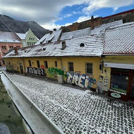 Central Stay Brasov Exterior photo